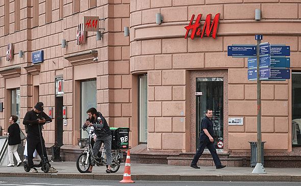 H&M предрекли возможность остаться в России