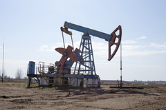 Казахстан станет продавать часть своей нефти в обход России