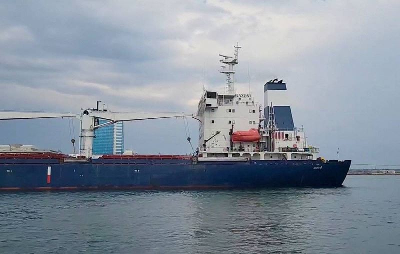 Первое судно с украинским зерном прибыло в Сирию