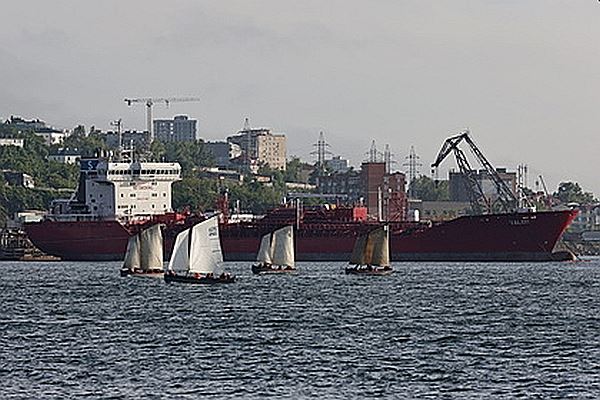 Россия увеличила экспорт нефти по морю вопреки санкциям